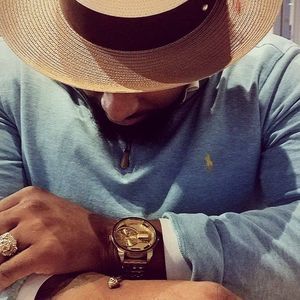 Meet your Posher, Ernest